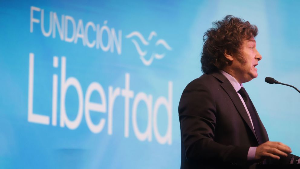 Milei apuntó contra la oposición: "No aceptan perder y recurren a la violencia"