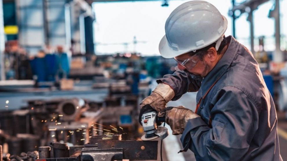 Asinmet a Mendoza Today: “La industria metalmecánica mendocina reactiva contratos y empieza a tomar gente”