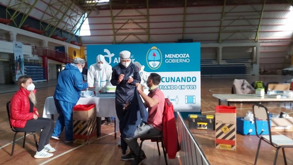 ? Arranca en Mendoza la campa�a de vacunaci�n sin turno (todo lo que hay que saber)