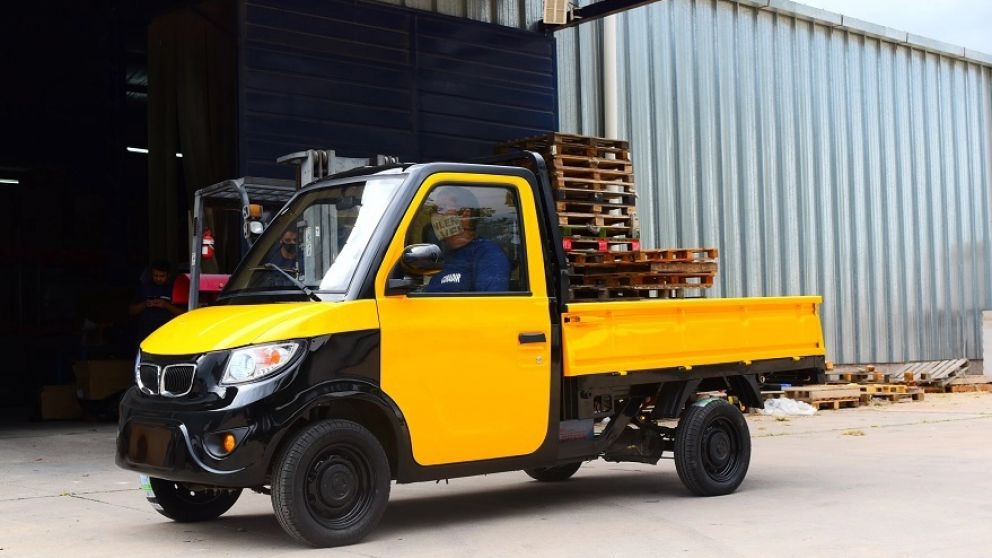 Luego de Tito, ahora San Luis lanza la primera camioneta eléctrica: “Tita”