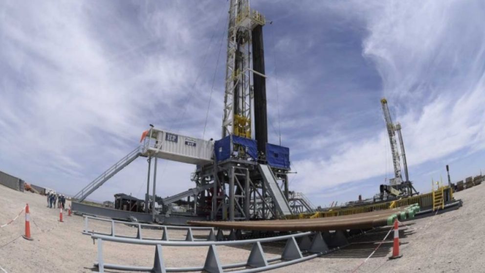 Vaca Muerta rompe su propio techo en 2024 con un crecimiento explosivo en fracturas