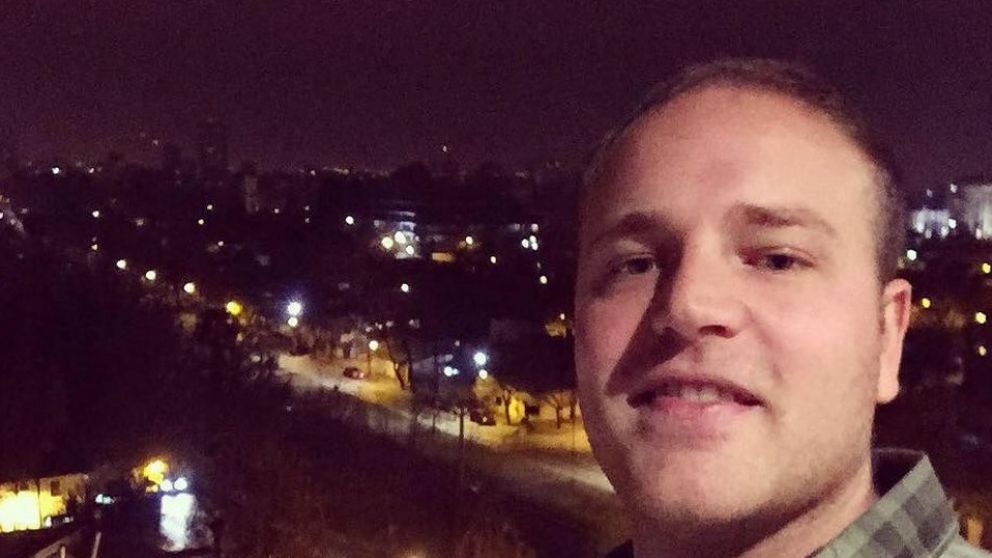 Dos cuchillos hallados en el auto del periodista apuñalado en Mendoza complican al acusado preso