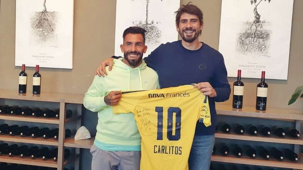 La emoci�n de un mendocino que fue sorprendido por Carlos Tevez