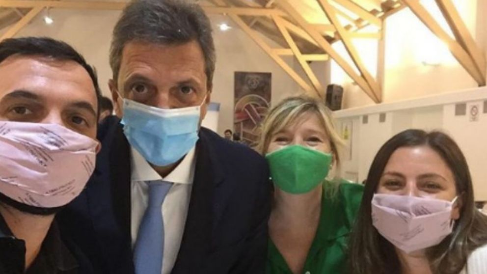 Tras el cumpleaños de Fabiola Yañez, ahora circulan imágenes de un festejo por Fin de Año (y una mendocina estuvo allí)