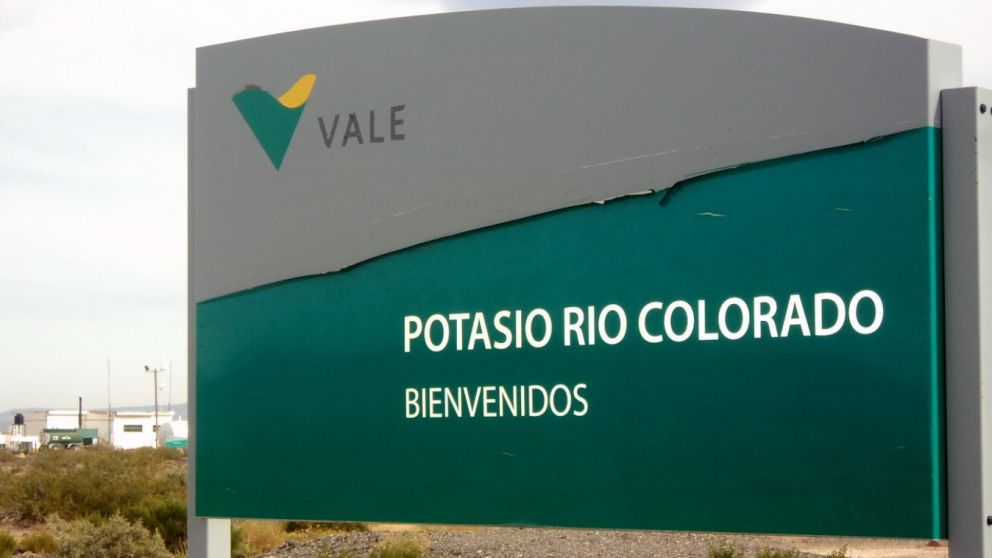 Denunciaron penalmente a Suarez y otros funcionarios por el contrato de la mina Potasio R�o Colorado
