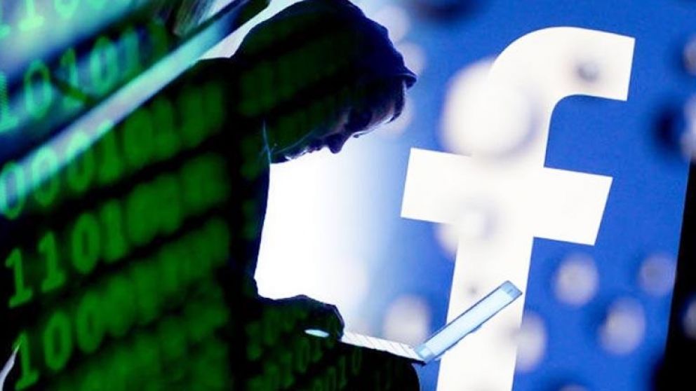 Le hackeron las redes sociales a una conocida periodista de Mendoza y piden dinero en su nombre