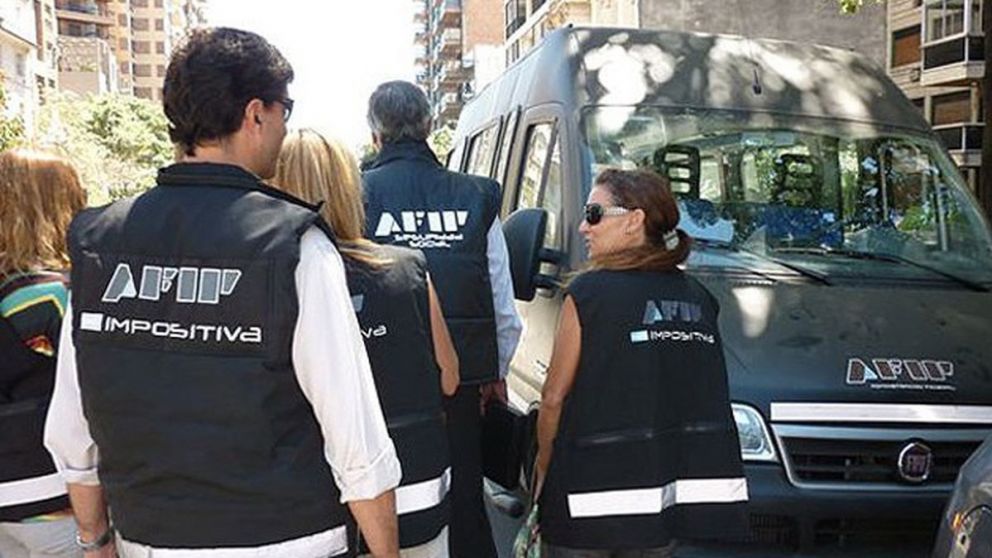 Agentes de la AFIP buscan evasores en centros tur�sticos de Mendoza y otras partes de pa�s