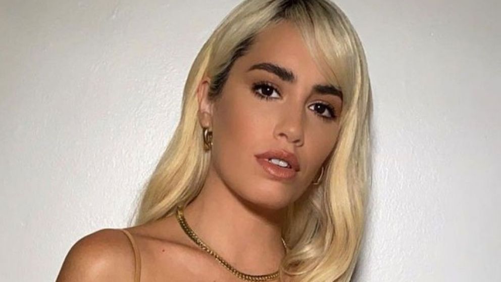Lali Esp�sito grab� un video para Agustina, la peque�a que sufre bullying en Tupungato