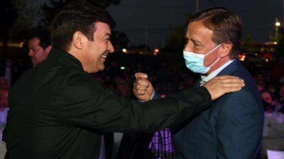 Omar De Marchi junto a Rodolfo Suarez / MDZ