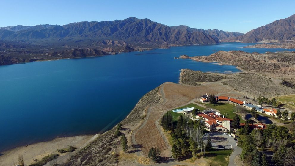 El Gobierno de Mendoza avanza en un master plan de desarrollo tur�stico en Potrerillos