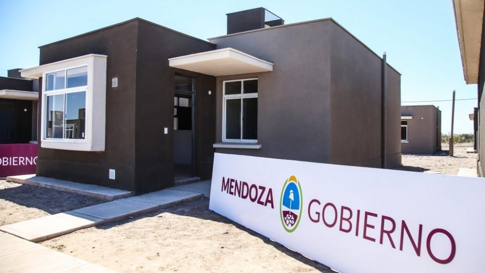 Preocupación: en Mendoza hay 16 mil créditos otorgados por el IPV y el 38% está en mora