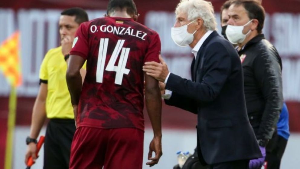 Pekerman renunció a su cargo de entrenador de la selección de Venezuela