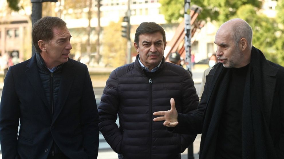 Omar De Marchi junto a Horacio Rodr�guez Larreta y Diego Santilli
