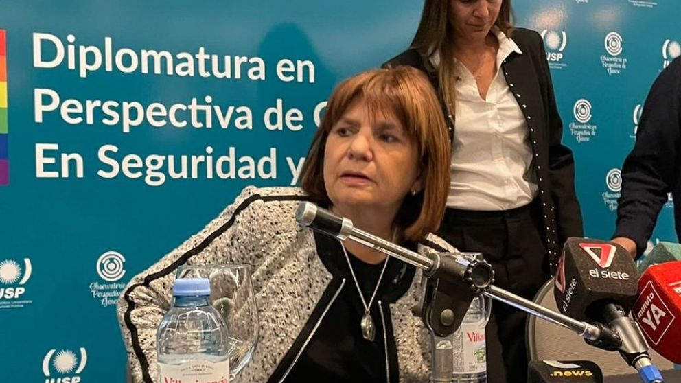 Patricia Bullrich en Mendoza: elogios a Cornejo y Suarez, y elíptica crítica a Omar De Marchi