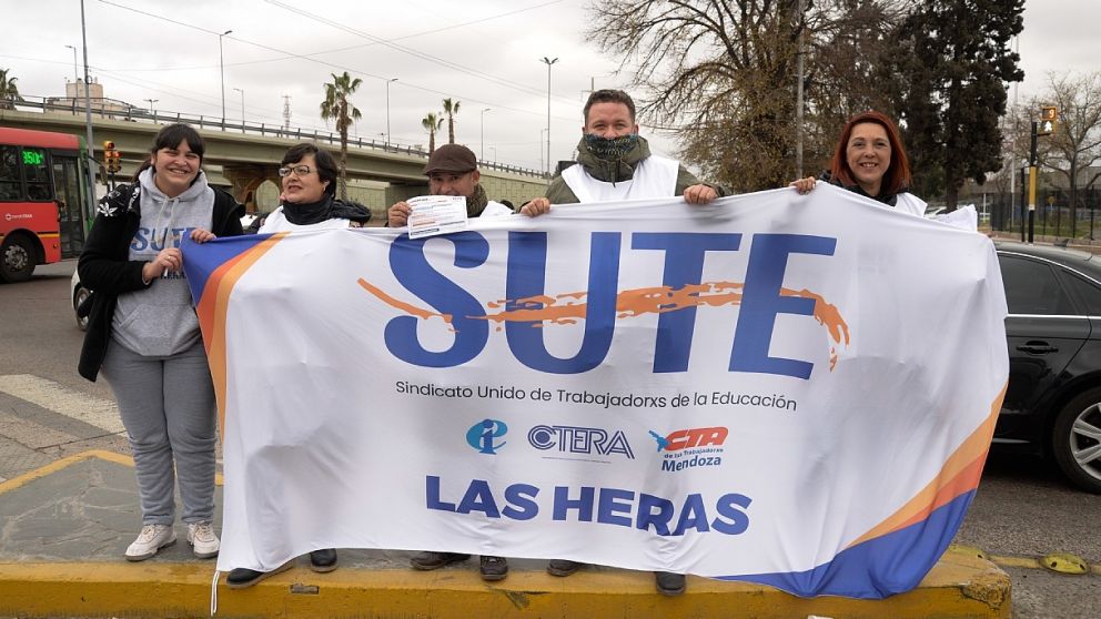 El SUTE exige que se normalicen los haberes de cientos de docentes jubilados de la provincia de Mendoza