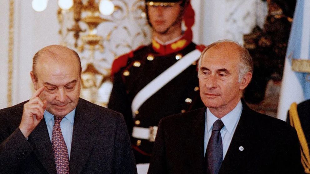 Fernando De La Rúa junto a Domingo Cavallo / Télam