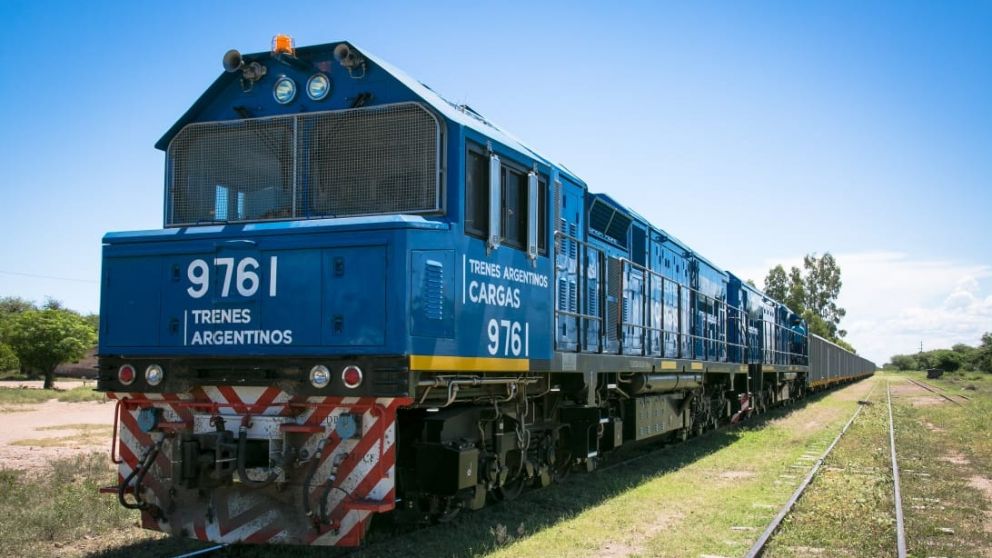 Mendoza impulsa un tren minero para potenciar Potasio Río Colorado y Vaca Muerta