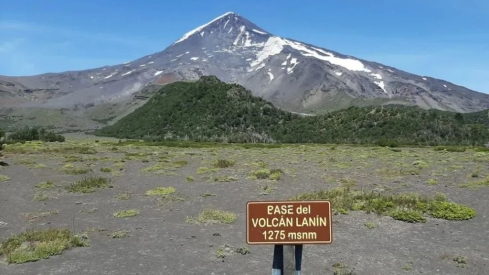 Nación declaró al Volcán Lanín como sitio sagrado mapuche y despertó fuertes críticas