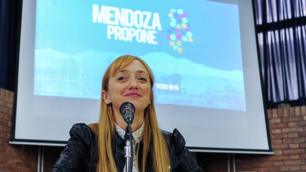 Anabel Fern�ndez Sagasti / Mendoza Today
