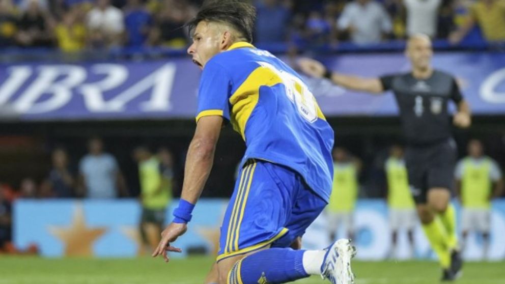 Óscar Romero festejó su gol con el gesto del “Topo Gigio”: ¿A quién se lo dedicó?