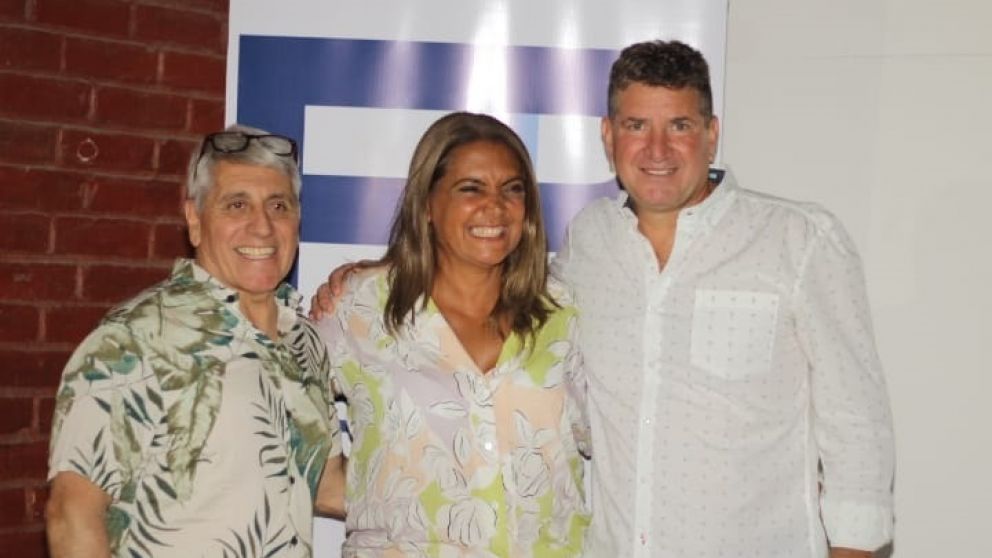 El Frente Renovador present� sus candidatos para Guaymall�n ante m�s de  300 personas