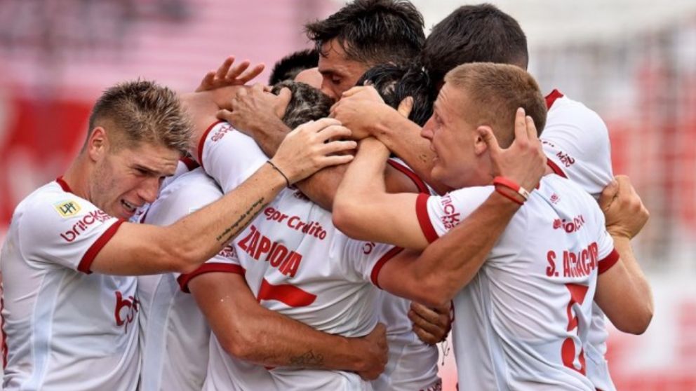 Estudiantes venció a Independiente de Chivilcoy y sigue en camino en la Copa Argentina