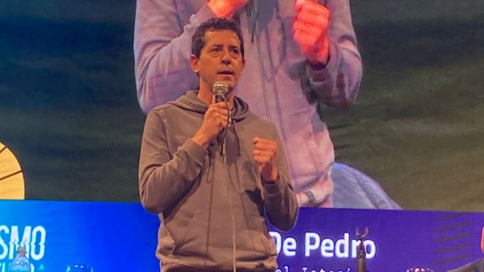 Wado De Pedro estuvo en San Fernando y destacó su “perfil industrial” en un acto junto al intendente Juan Andreotti