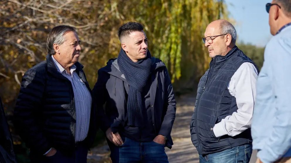Marcelino Iglesias junto a Marcos Calvente / Irrigaci�n
