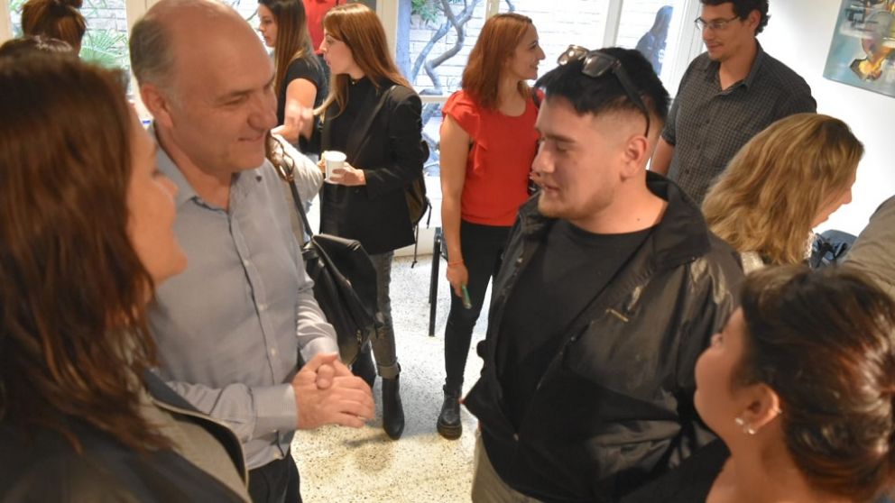 Carmona y Paponet apuestan al protagonismo de la juventud en la campaña del justicialismo mendocino