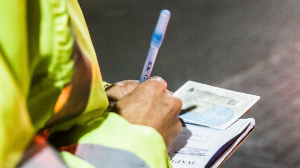Para evitar sorpresas: cómo saber si tenemos multas de tránsito