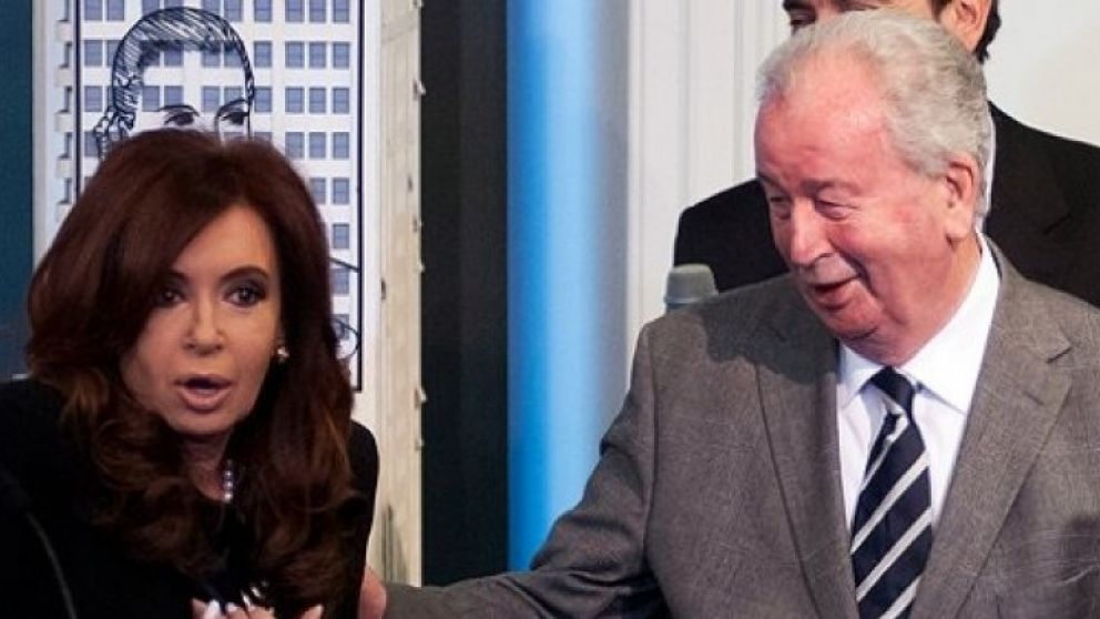 As� el kirchnerismo rob� U$S 3.500 millones con el f�tbol sin que nadie se diera cuenta, parte 5