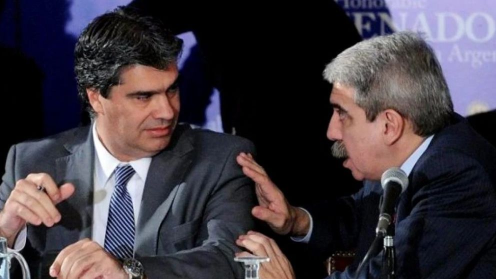 Aníbal Fernández y Jorge Capitanich / Télam