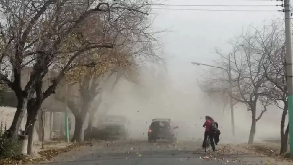 Atenci�n: suspendieron las clases por viento Zonda en gran parte de Mendoza