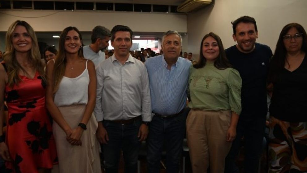 Andrés Lombardi y Griselda Petri asumieron la conducción del radicalismo mendocino