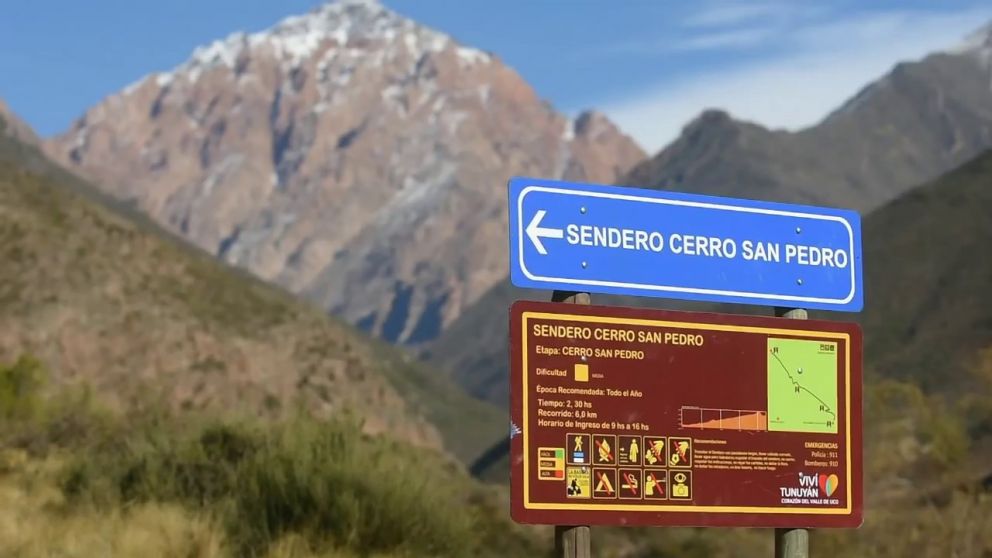 Buscan a tres mujeres que escalaban un cerro en El Manzano y no regresaron