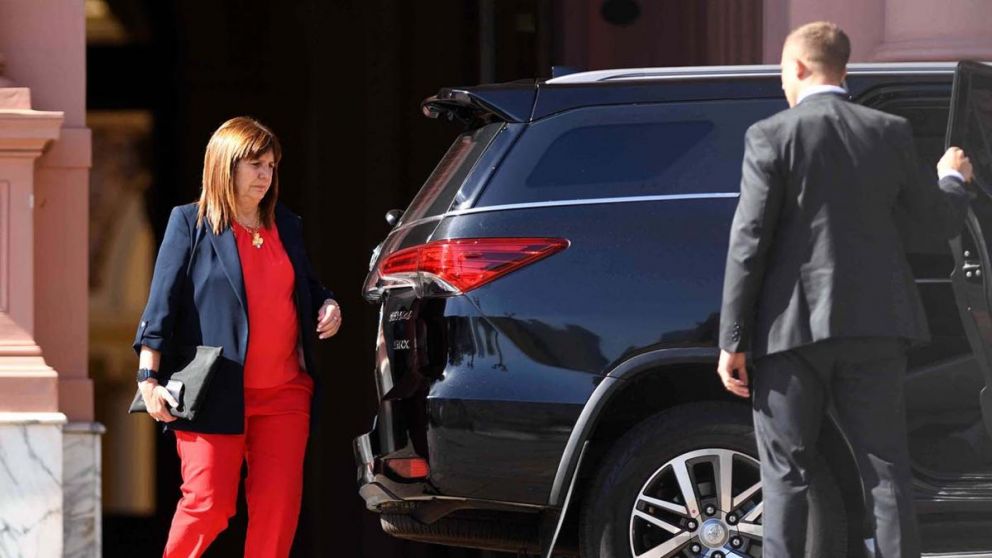 Patricia Bullrich se ofreci� de intermediaria entre Lanata y Milei para evitar un juicio