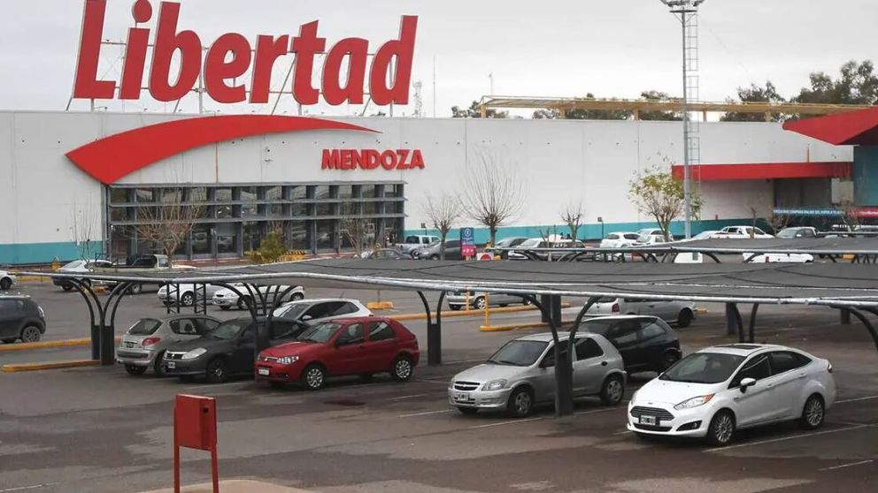 Atenti mendocinos; el Registro Civil del hipermercado Libertad atenderá este fin de semana largo