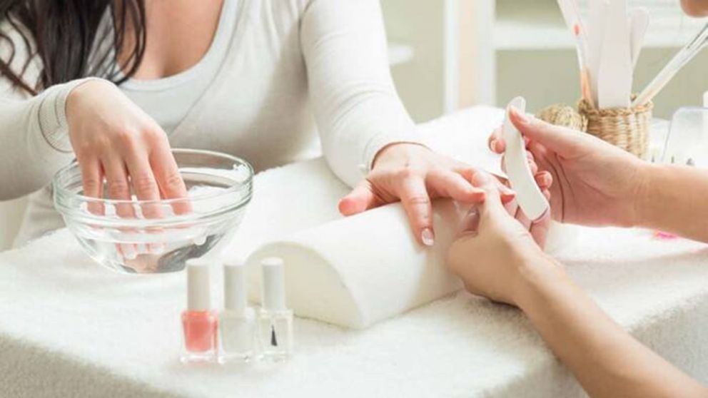 Abren inscripciones para nuevos cursos laborales gratuitos en Guaymallén: manicura y armado de bicicletas