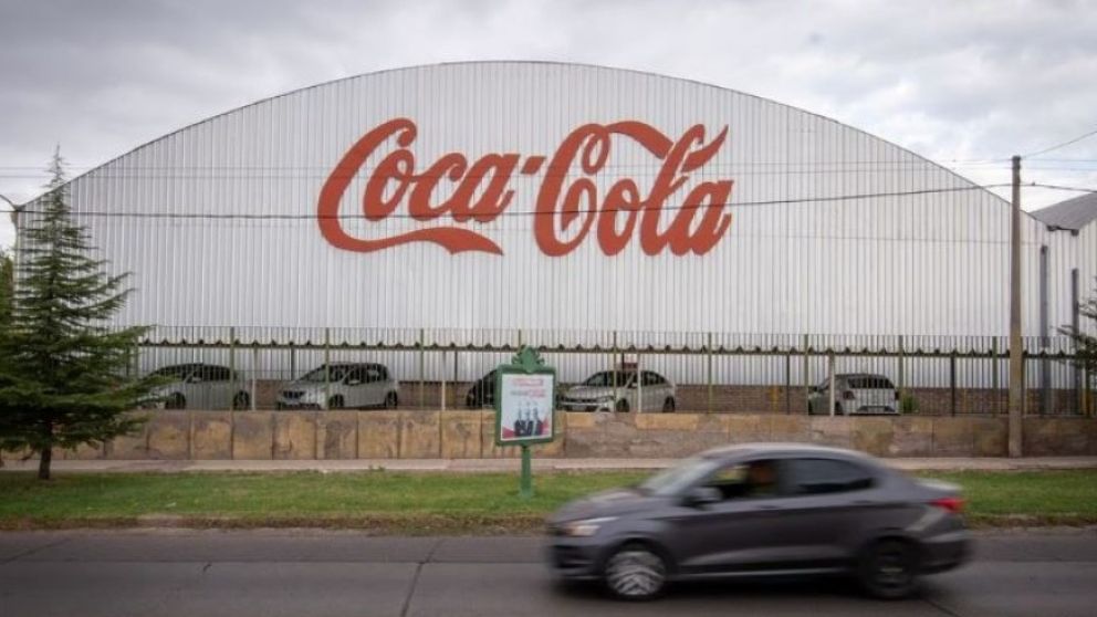 Coca-Cola Andina busca operarios en Mendoza: cómo postularse