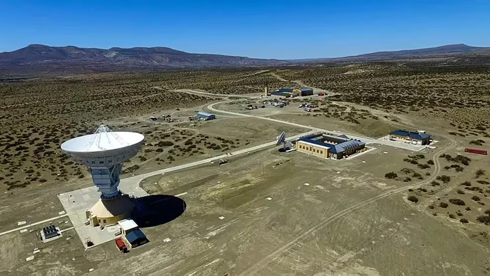 Ahora la Embajada china en Argentina dice que la base de Neuquén es solo “científica”