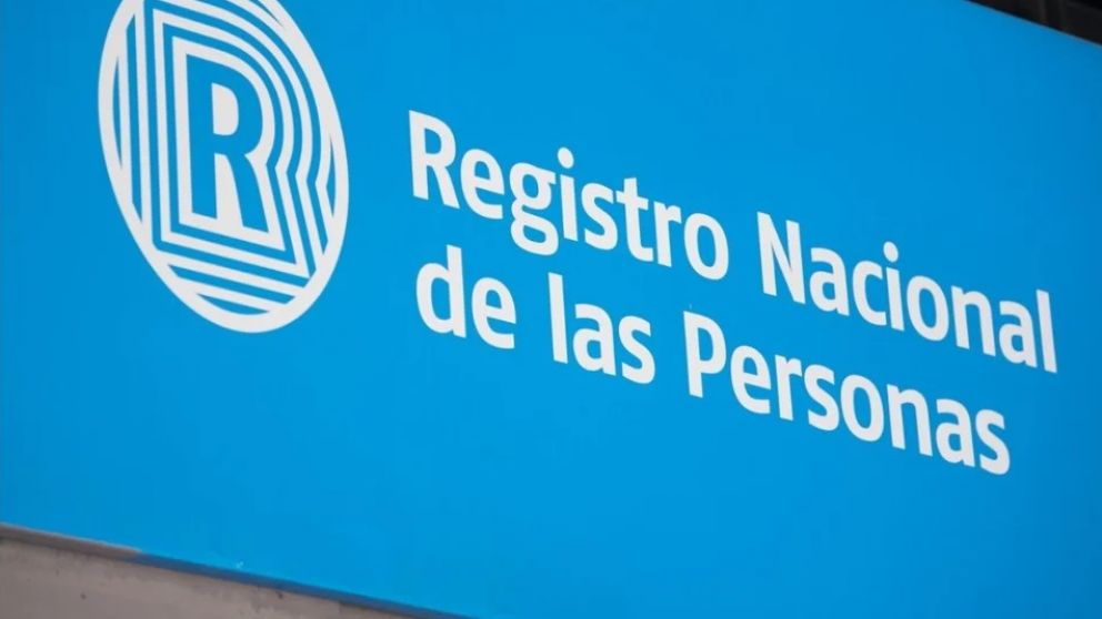 Ahora hackearon archivos de la base de datos del Renaper
