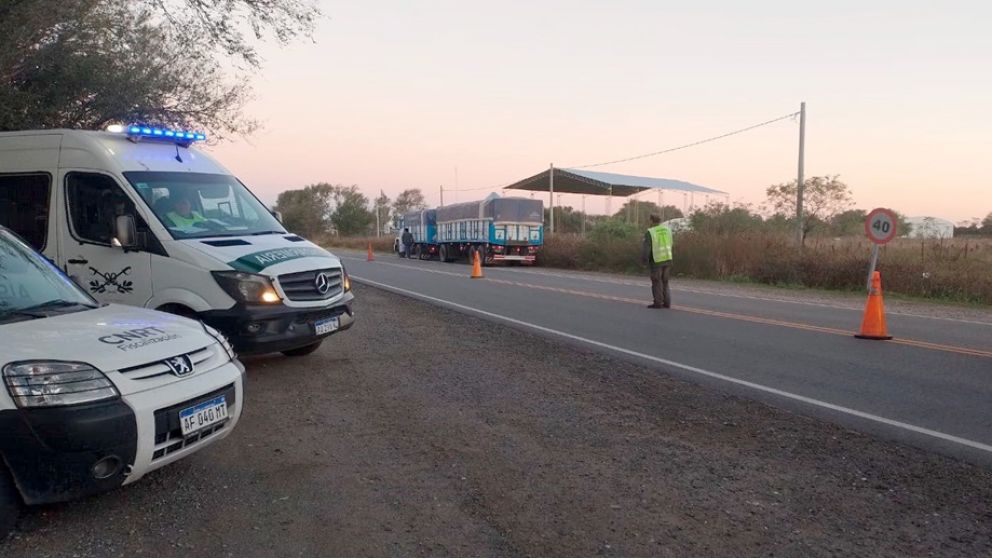 Fueron detenidos por venir de Tucum�n a Mendoza con m�s de 60 toneladas cereales sin la documentaci�n exigida