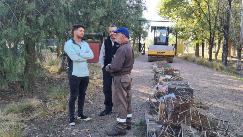 Destruyen m�s de 1.500 jaulas y tramperos incautados en operativos de tr�fico y comercio ilegal de fauna silvestre