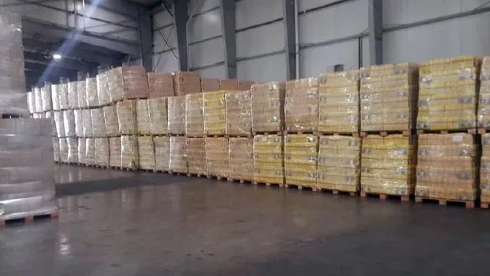 Gendarmería halló 2,7 toneladas de alimentos no perecederos en un depósito de Tucumán