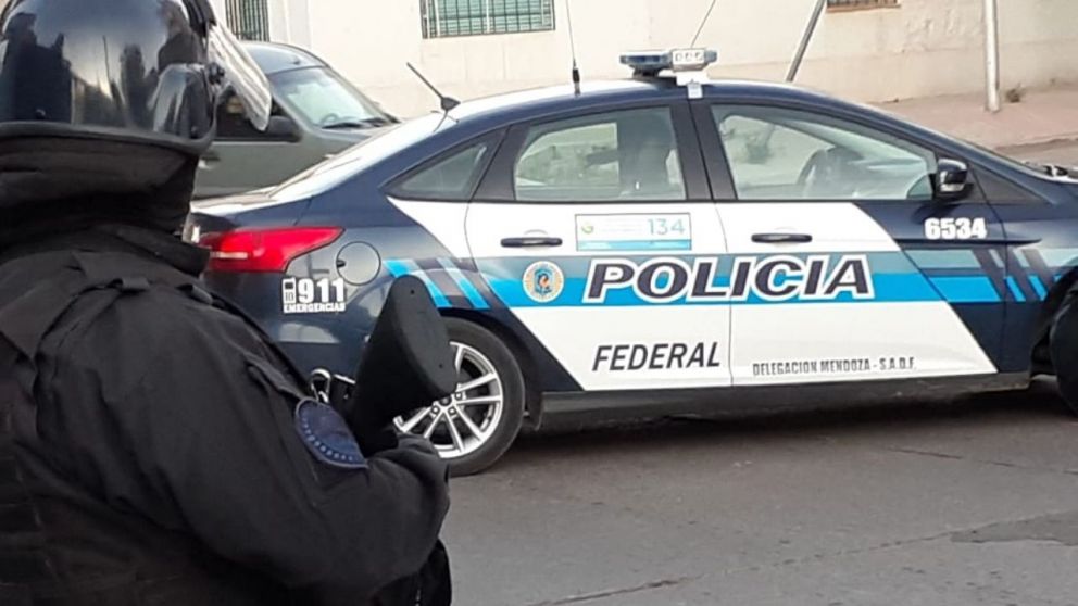 Ahora dicen que desactivaron una célula de terrorismo islámico en Mendoza, pero nada cierra