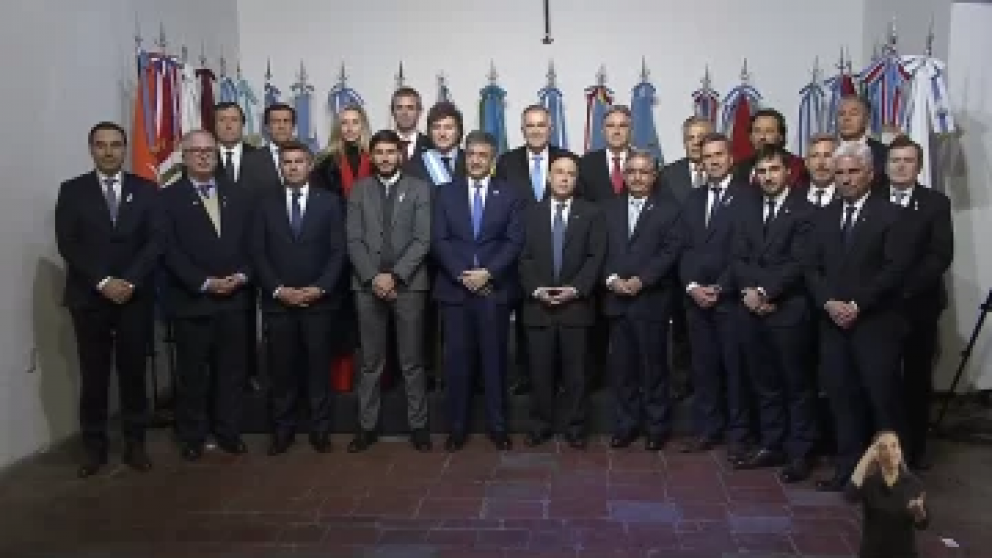 Por unanimidad, los gobernadores pidieron modificar el impuesto a los combustibles l�quidos