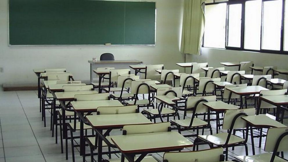 Suspenden las clases en escuelas del centro por la Vía Blanca de las Reinas