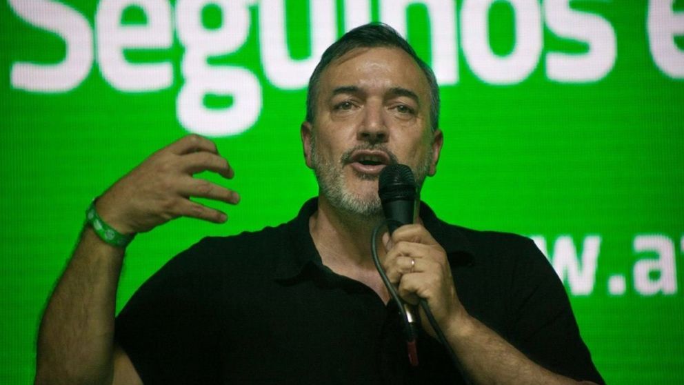 La decisi�n de la CGT que irrit� al titular de ATE: ” Me parece que est�n poniendo excusas”
