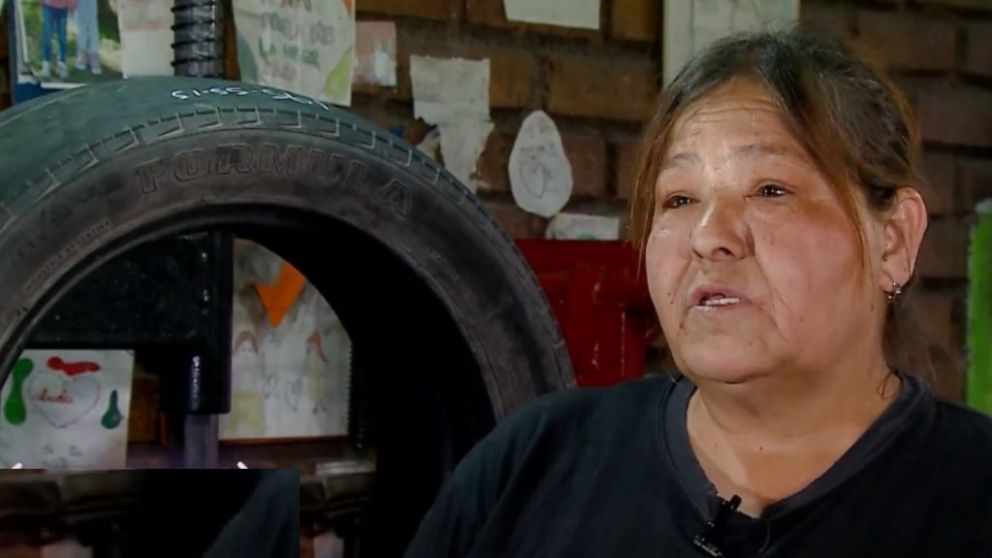 Rocío, la mujer que siempre quiso tener una gomería en Mendoza y cumplió su sueño