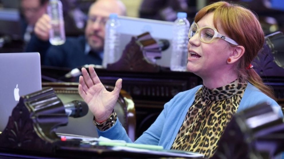 El palito de Karina Banfi al kirchnerismo: “Te sentís un boludo y ya”